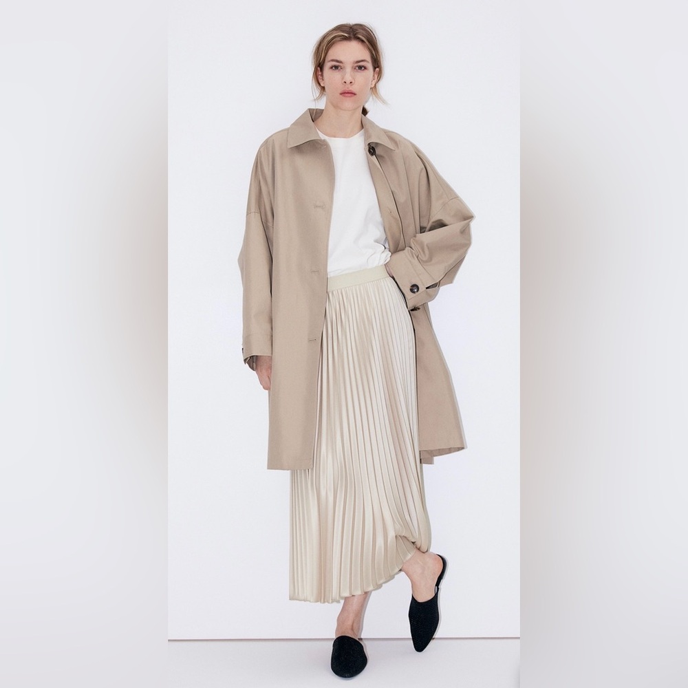 H&M Pleated Midi Skirt